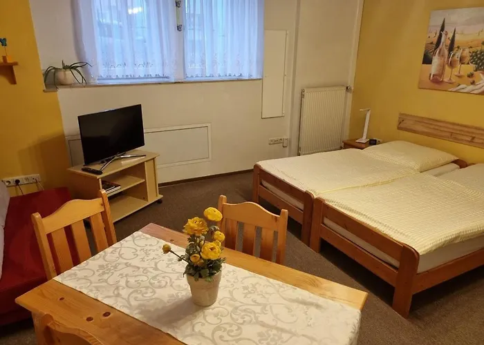 Gaestezimmer Kaempfe